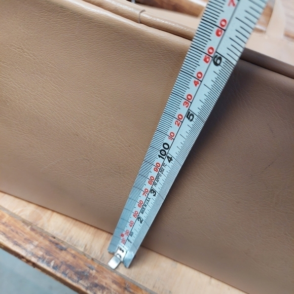 Large Tan Bucket Shoulder Bag with Long Straps - Picture 15 of 16